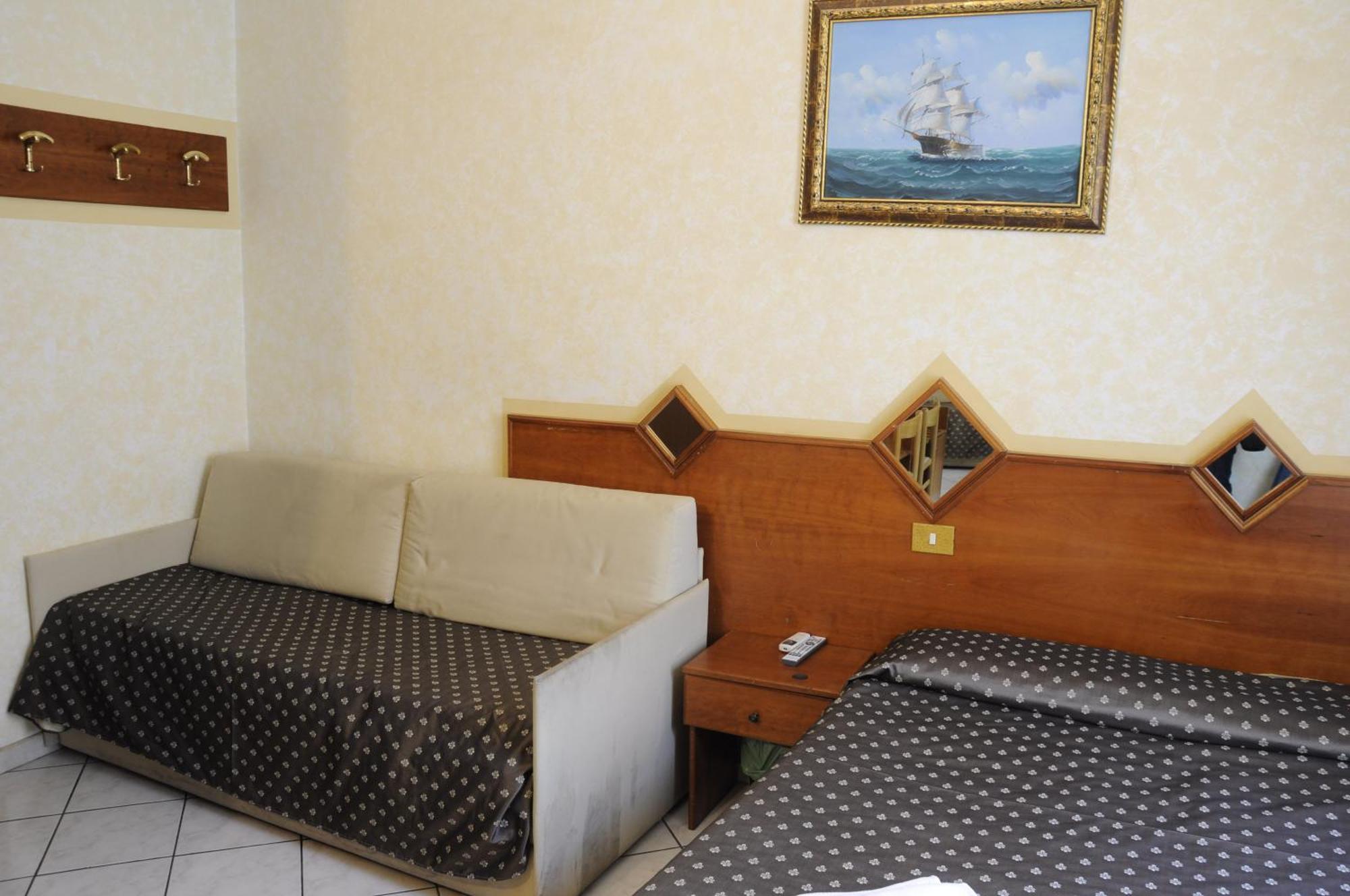 Hotel Farini — Photos 3